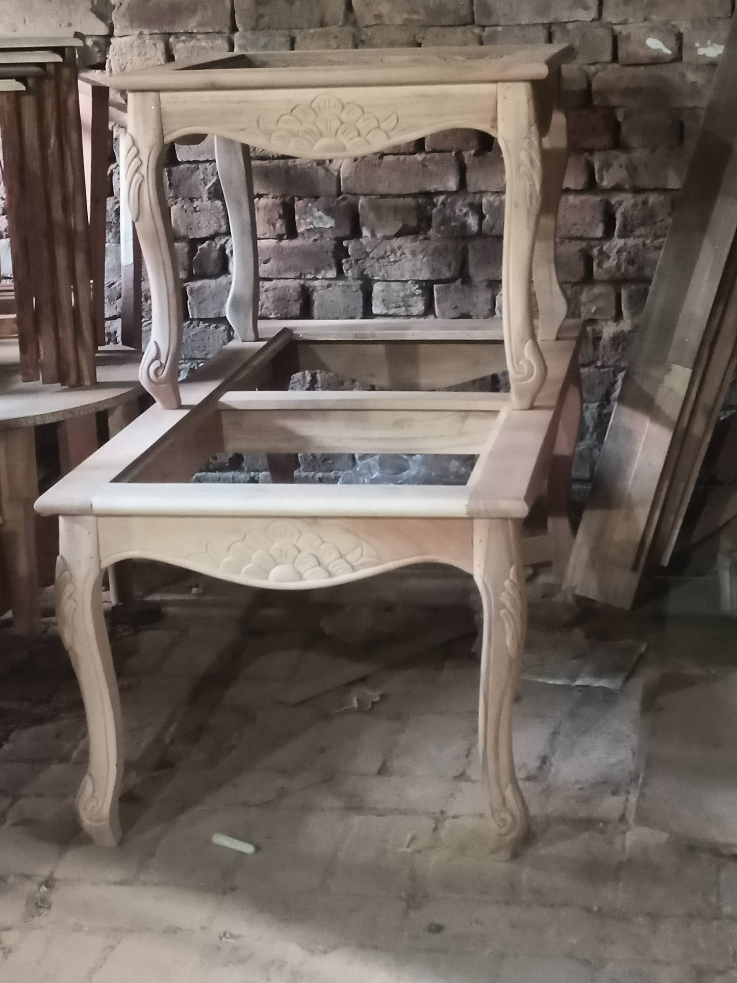 C-17 Center Table Set
